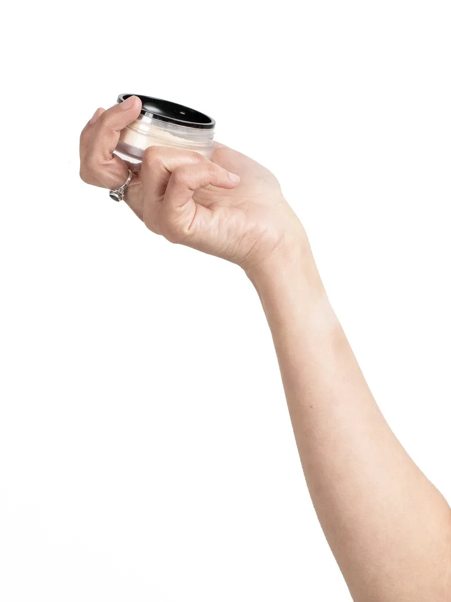 Au Naturale Finishing Powder Translucent