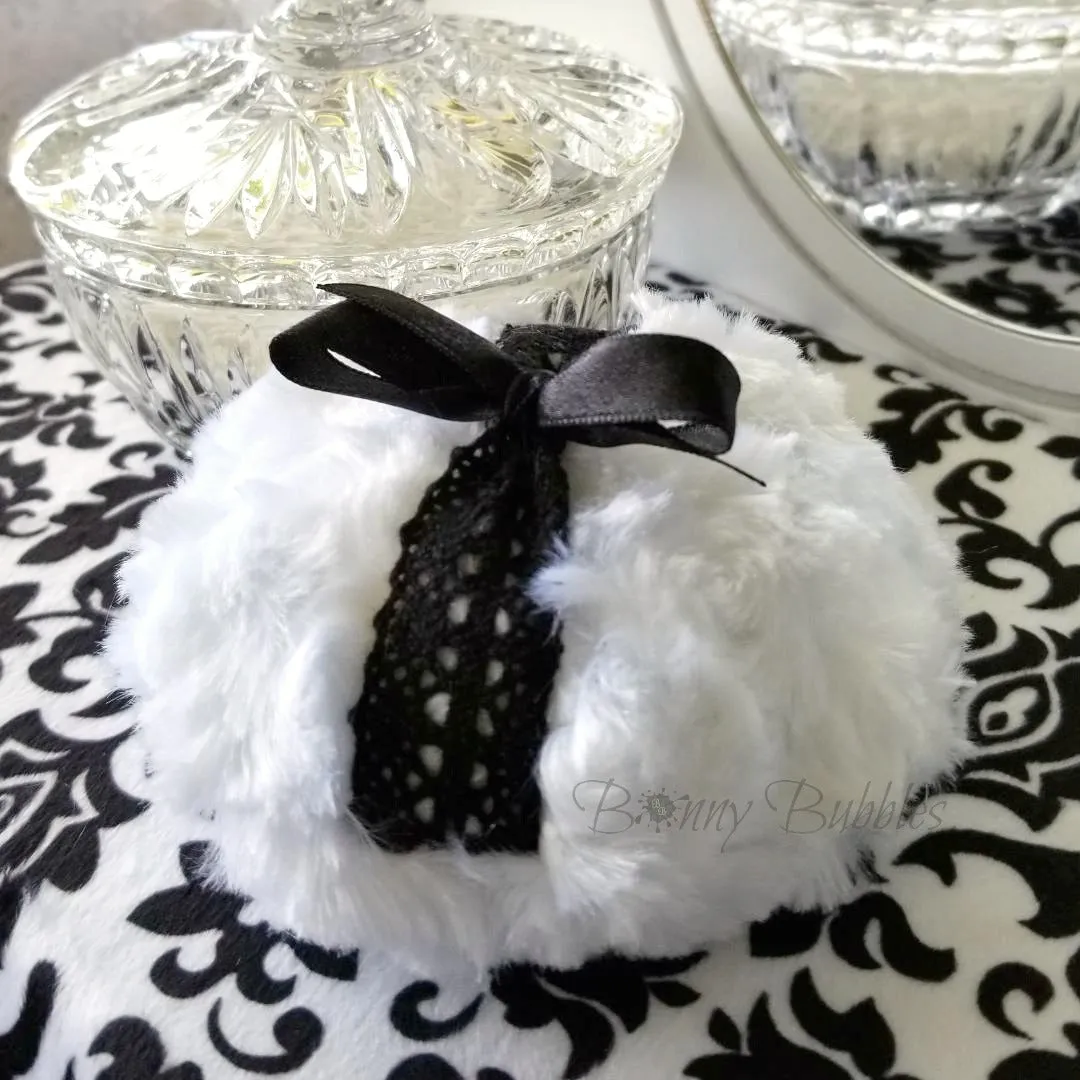 BLACK, Powder Puff