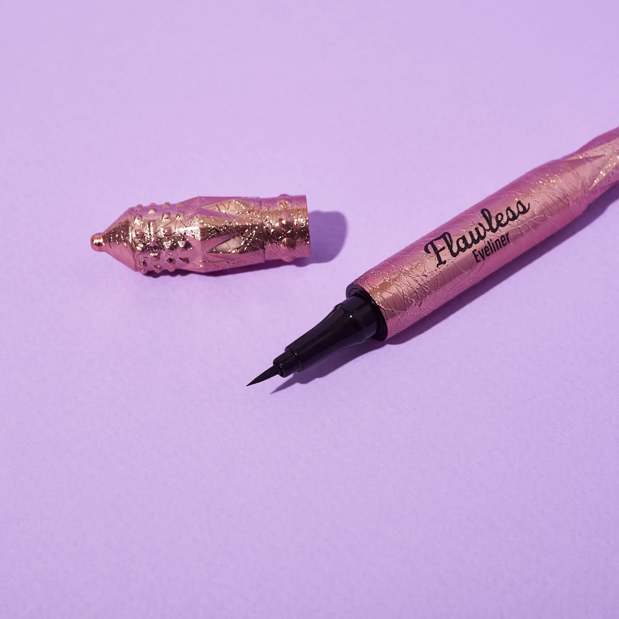 Flawless Eyeliner Pen