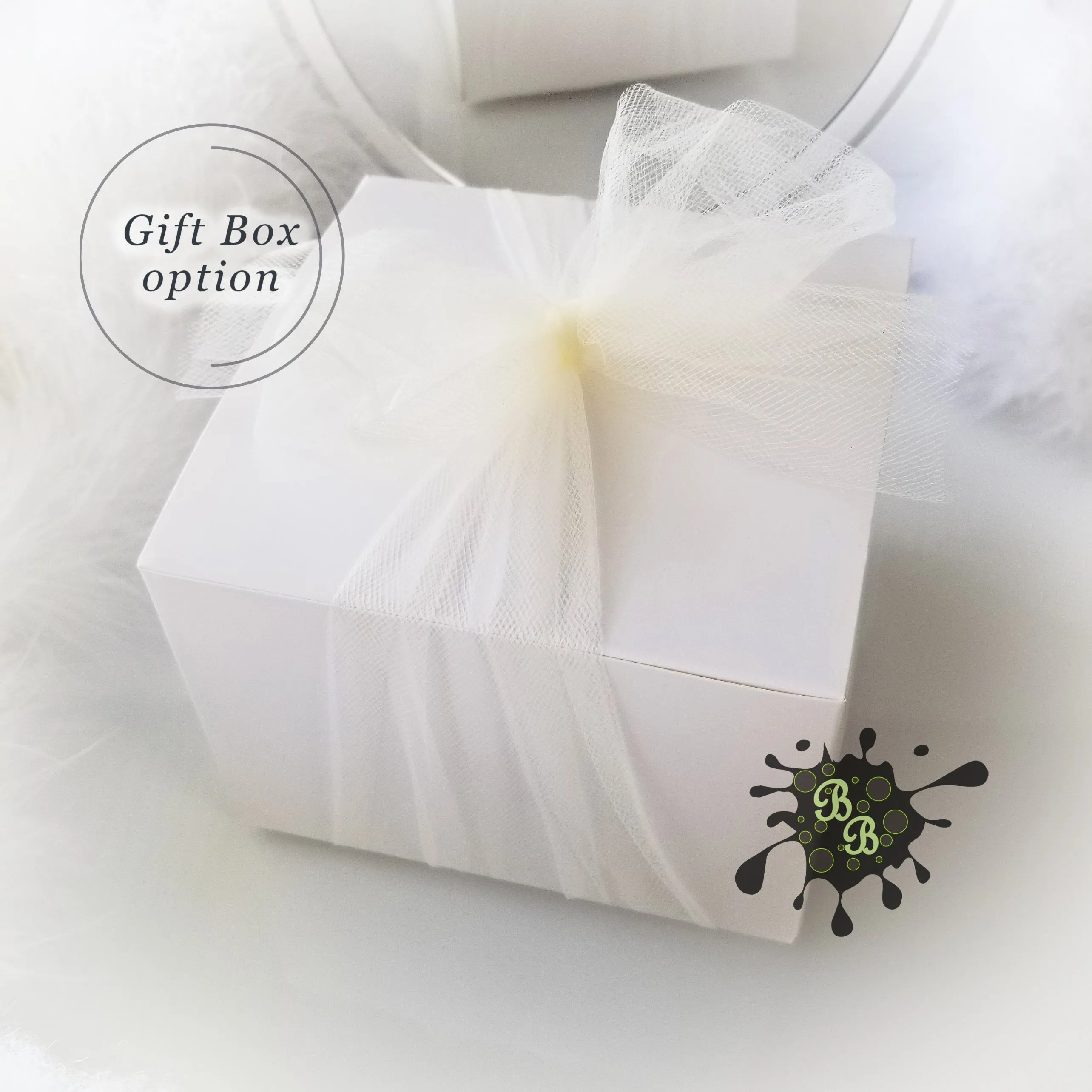 Powder Puff - olive green and cream